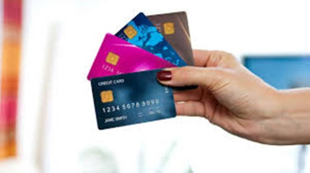 Mở thẻ tín dụng, rút tiền, đáo hạn thẻ tín dụng